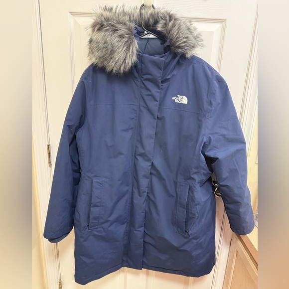 The North Face Jackets & Blazers - The North Face Women's Arctic Parka Down Coat in Summit Navy, Size 2X